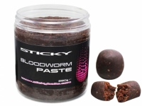 Pasta boilies Sticky Bloodworm