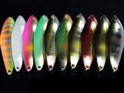Jackall Tricoroll 74mm 19g Pearl and Glow
